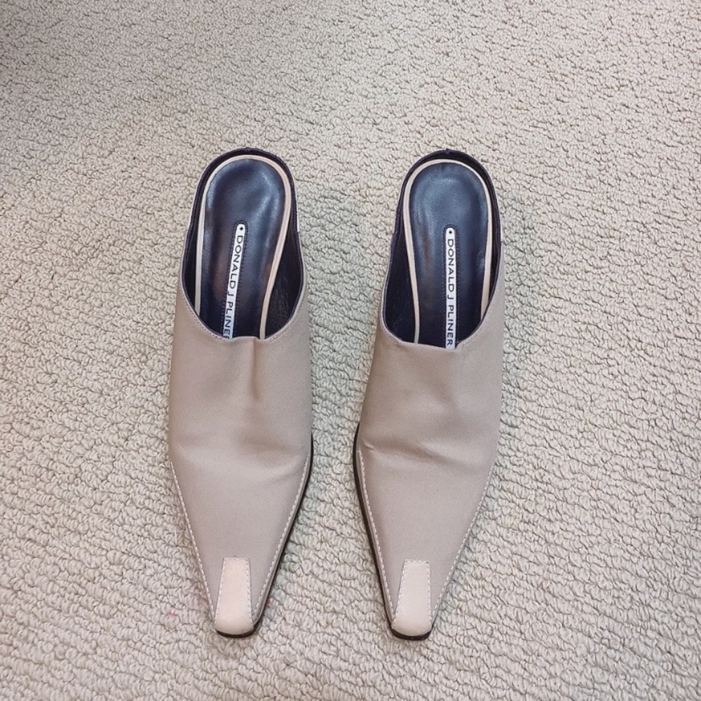 Donal J Pliner shoes